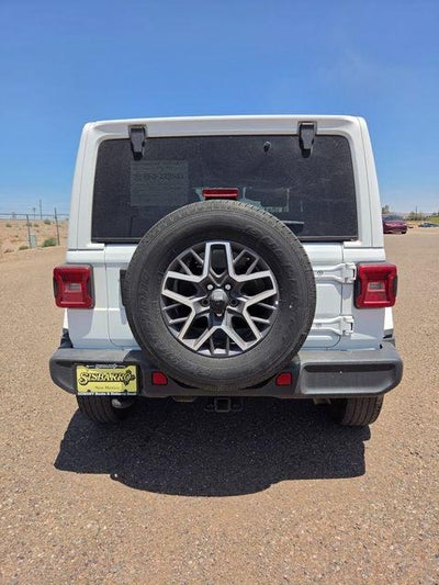 2024 Jeep Wrangler 4-Door Sahara 4x4