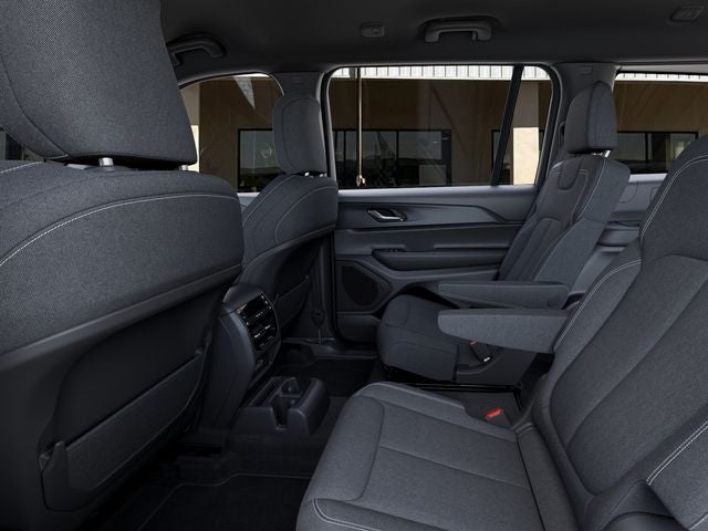 2026 Jeep Grand Cherokee GRAND CHEROKEE L LAREDO X 4X4