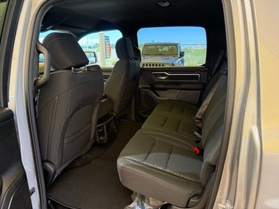 2025 RAM Ram 1500 RAM 1500 BIG HORN CREW CAB 4X4 5'7' BOX