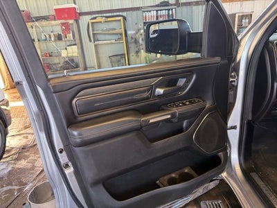 2021 RAM 1500 Limited Crew Cab 4x4 5'7' Box