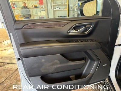 2022 Chevrolet Suburban 2WD LT