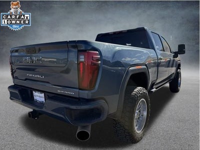 2024 GMC Sierra 2500HD 4WD Crew Cab Standard Bed Denali