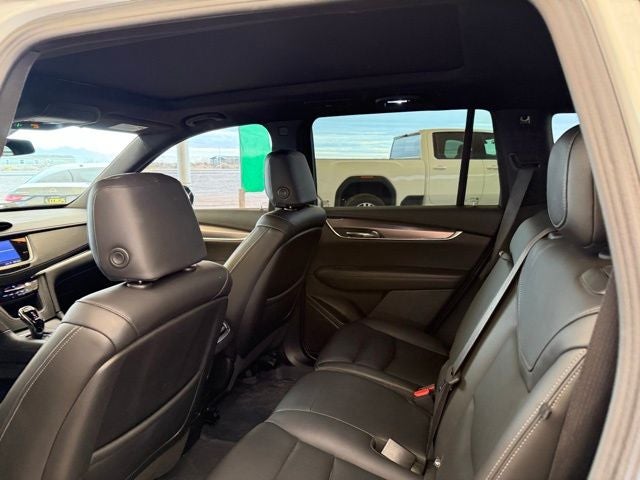 2022 Cadillac XT6 FWD Luxury