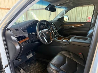 2019 Cadillac Escalade Luxury