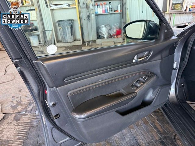 2021 Nissan Altima SR FWD