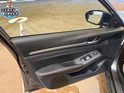 2026 Nissan Altima SR FWD