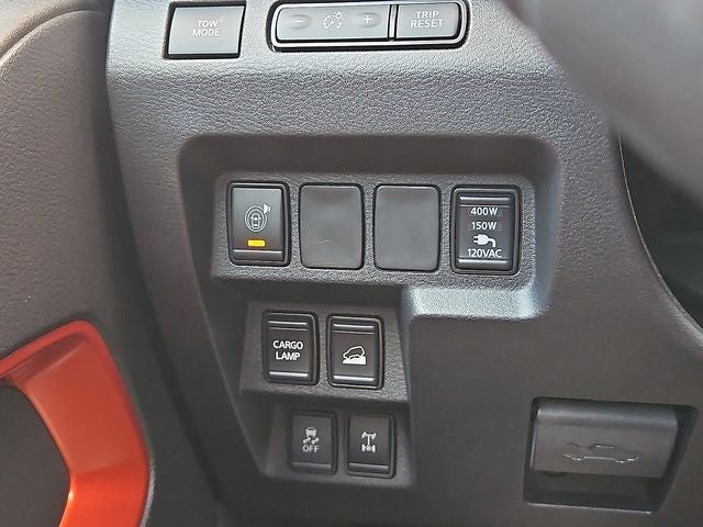 2025 Nissan Frontier Crew Cab PRO-4X 4x4