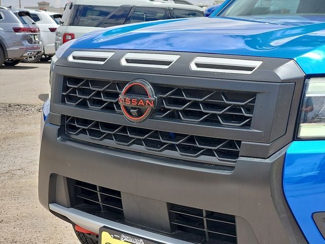 2025 Nissan Frontier Crew Cab PRO-4X 4x4