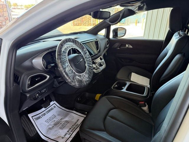 2025 Chrysler Pacifica PACIFICA SELECT