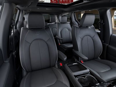 2025 Chrysler Pacifica PACIFICA LIMITED