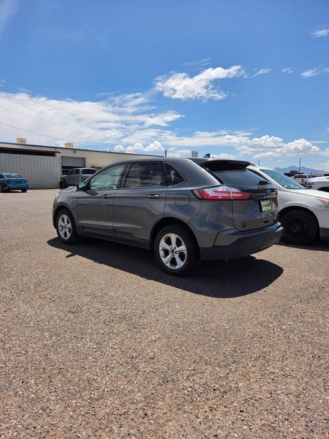 2022 Ford Edge SE