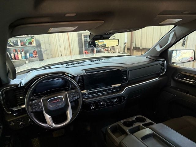 2023 GMC Sierra 1500 4WD Crew Cab Short Box Elevation with 3SB