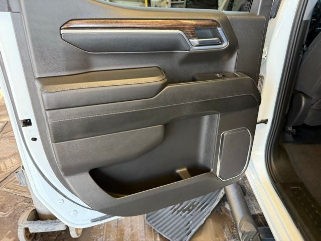 2023 GMC Sierra 1500 4WD Crew Cab Short Box Elevation with 3SB