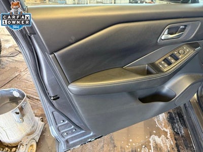 2025 Nissan Rogue SV FWD